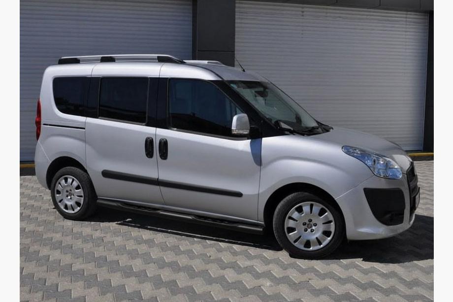 Fiat Doblo II 2010–2022 Sivupalkit Black (2 kpl, ruostumaton teräs) 70 mm, Maxi-alusta Kuva 2