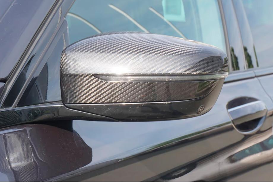 BMW 7-sarja G11/G12 2015–2022 MNSR Carbon korisarja (2015-2019) Kuva 4