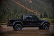 Koeajo: Jeep Gladiator Willys 2024 – legendaarinen offroad-pickup uudella tyylillä kuva 3