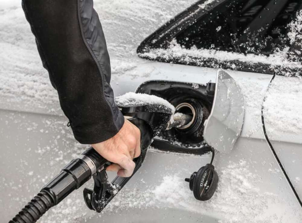 Miten säästät polttoainetta talvella?