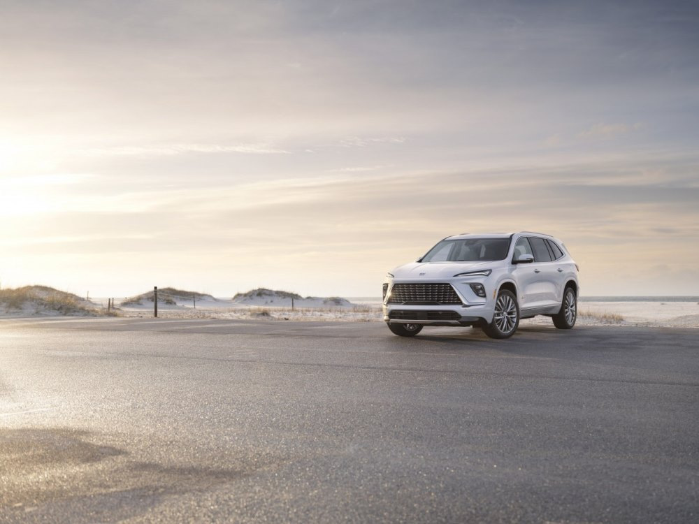 Buick Enclave III: Premium-luokan amerikkalainen crossover uudessa sukupolvessa