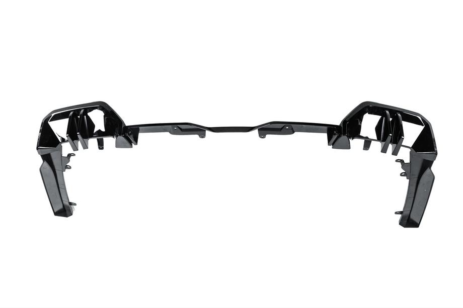 BMW 5/i5 -sarja G60/G60E/G61 2023– Takapuskurin diffuusori, kiiltävä musta (M-Sport) Kuva 7