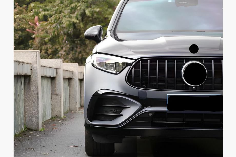 Mercedes GLC X254 2022– Etuuskuri valmiiksi koottuna GLC63 AMG Image