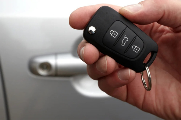 Miksi auto ei tunnista avainta: yleisimmät syyt ja ratkaisut