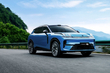 Lynk & Co 08: premium-lataushybridicrossoverin koeajo kuva 1