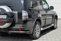 Mitsubishi Pajero Wagon IV 2006–2021 Takakaari AK003 Black (ruostumaton teräs) kuva 1