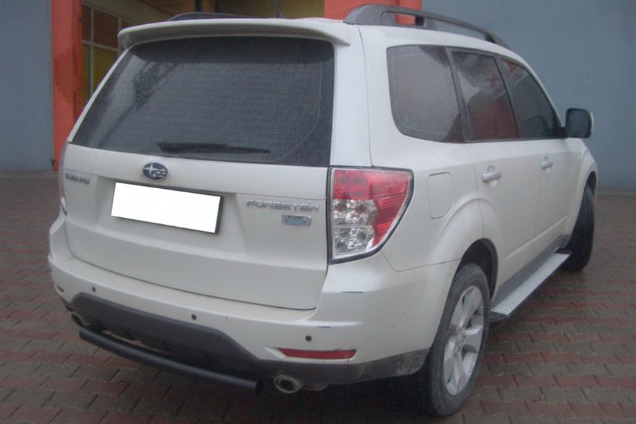 Subaru Forester 2008–2013 Takasuojakaari AK002 Black (ruostumaton teräs) Image