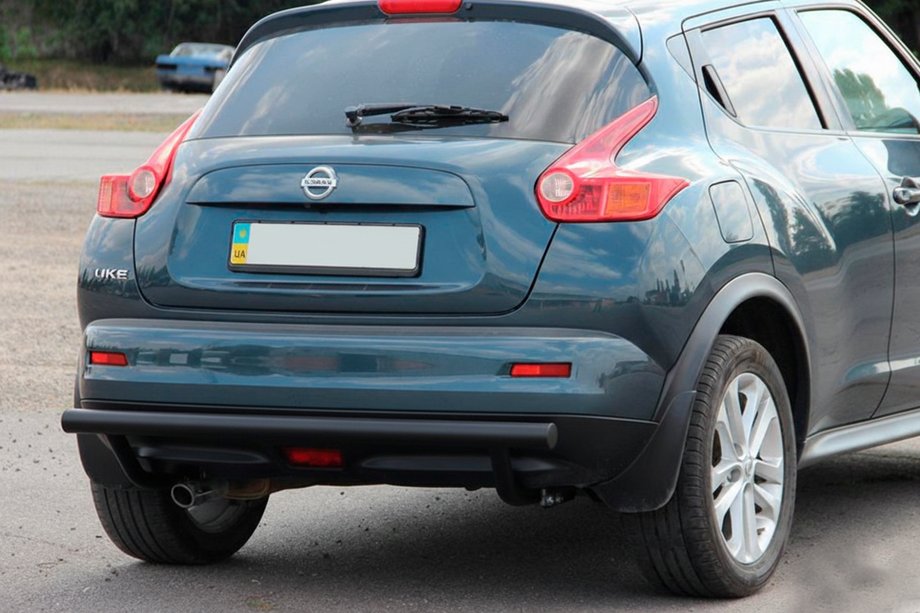 Nissan Juke 2010–2019 Takasuojakaari AK002 Black (ruostumaton teräs) Image