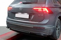 Volkswagen Tiguan 2016–2023 Takasuojakaari AK001-2 Black (ruostumaton teräs) kuva 1