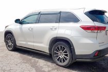 Toyota Highlander 2013–2019 Takakulmakaaret Black (2 kpl, ruostumaton teräs) kuva 2