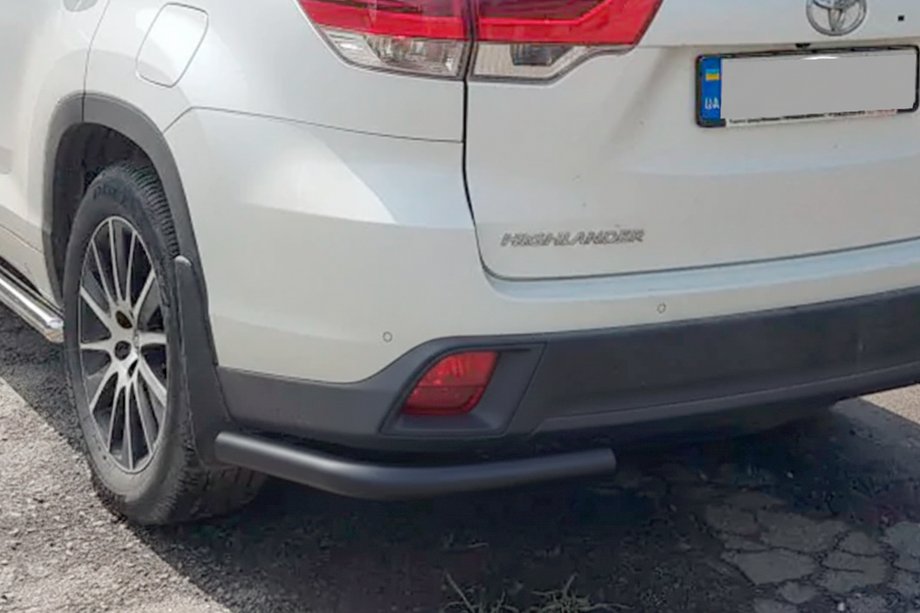 Toyota Highlander 2013–2019 Takakulmakaaret Black (2 kpl, ruostumaton teräs) Image