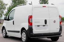 Fiat Fiorino/Qubo 2008–2024 Takapuskurisuoja Black (ruostumaton teräs) kuva 1