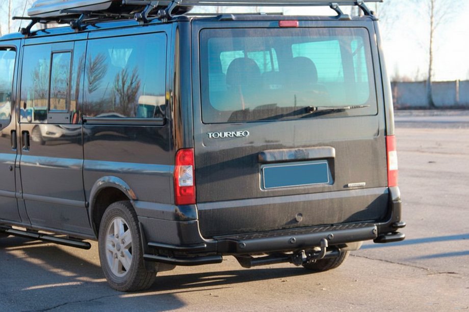 Ford Transit 2000–2014 Takakulmaputket AK003-Double Black (ruostumaton teräs) Kuva 2