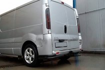 Nissan Primastar 2002–2014 Takakulmaputket AK003-Подвійний Musta (ruostumaton teräs) kuva 1