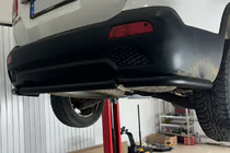 Kia Sorento II XM 2009–2014 Takakulmapalat keskiputkeen AK007-3 Black (2 kpl, ruostumaton teräs) kuva 2