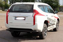 Mitsubishi Pajero Sport 2015– Takasuojakaari AK005 Black (ruostumaton teräs) kuva 3