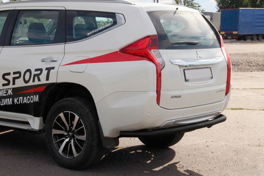 Mitsubishi Pajero Sport 2015– Takasuojakaari AK005 Black (ruostumaton teräs) Image