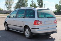 Volkswagen Sharan 1995–2010 Takasuojakaari AK005 Black kuva 4