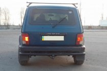 Lada Niva ja Urban 1977– Takasuojakaari AK002 tupla Musta kuva 2