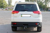 Mitsubishi Pajero Sport 2008–2015 Takahelmapuskurin suoja AK003-Special Black (2 kpl, ruostumaton teräs) kuva 2
