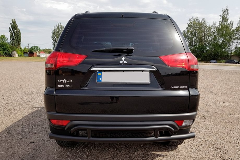 Mitsubishi Pajero Sport 2008–2015 Takasuojakaari AK002-2 Black (2 kpl, ruostumaton teräs) Image