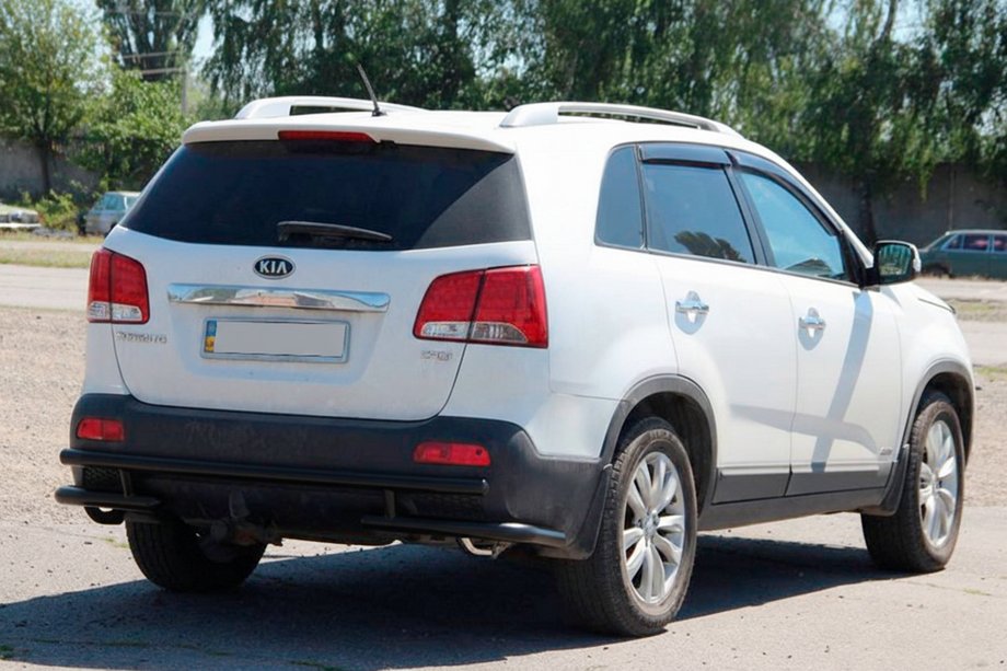 Kia Sorento II XM 2009–2014 Takasuojakaari AK003-2 Black (ruostumaton teräs) Image