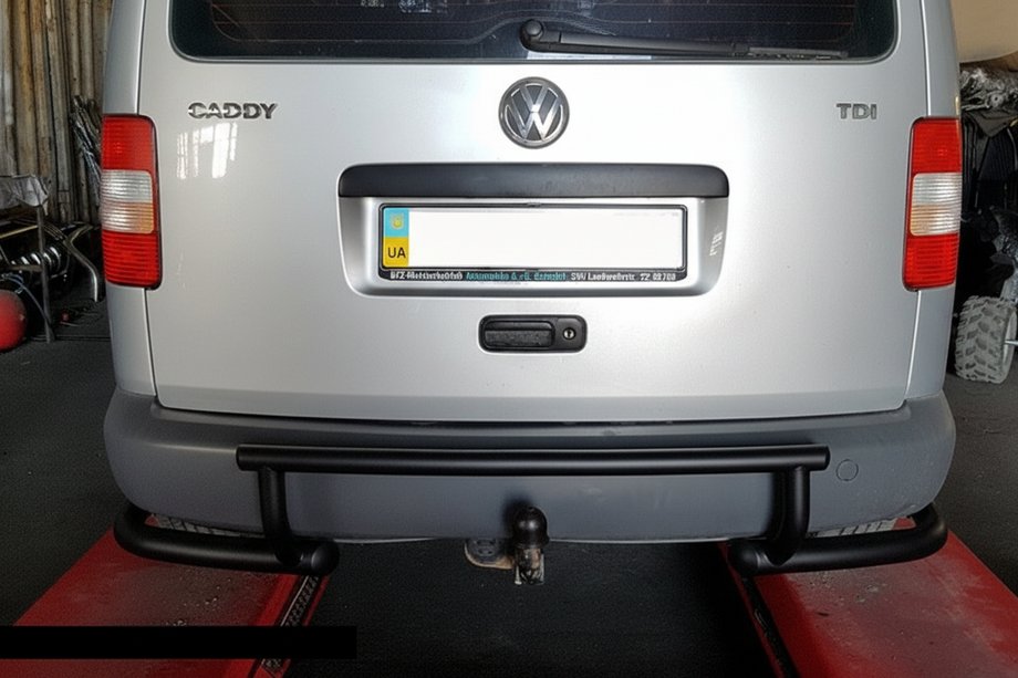 Volkswagen Caddy 2010–2015 Takakaari AK003-3 Black (2 kpl, ruostumaton teräs) Image