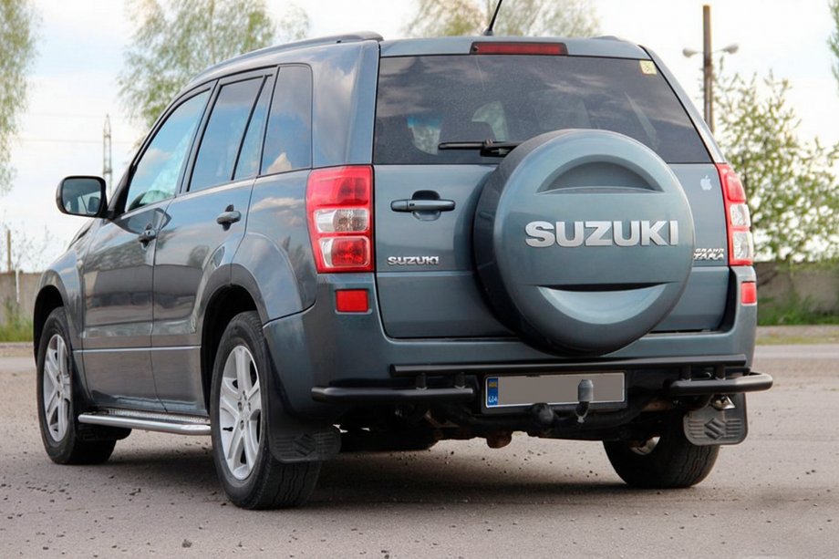 Suzuki Grand Vitara 2005–2017 Takakaari AK005-3 Black (ruostumaton teräs) Image