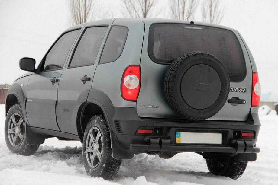 Chevrolet Niva 1998–2020 Takasuojakaari AK015 Black (ruostumaton teräs) Kuva 3