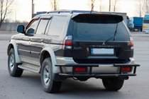 Mitsubishi Pajero Sport 1996–2007 Takasuojakaari AK-Special Black (ruostumaton teräs) kuva 2