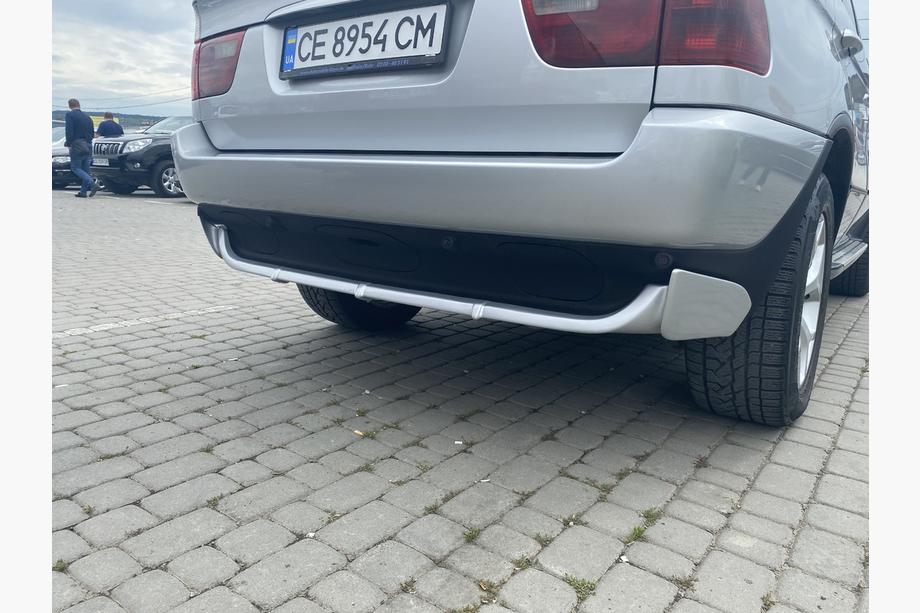 BMW X5 E53 1999–2006 Takapuskurin suojalista (maalattava) Image