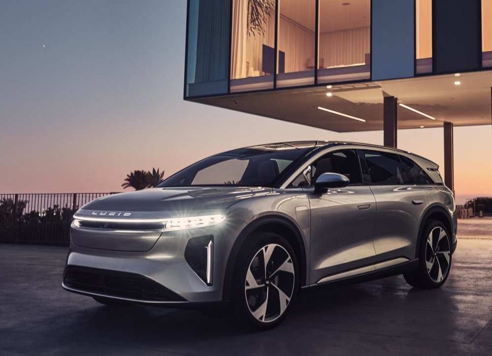 Lucid Gravity -koeajo: sähkö-SUV pitkällä toimintamatkalla