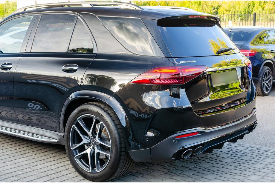 Mercedes GLE W167 2018– Lokasuojan levikkeet AMG GLE53 (AMG-Line/AMG 2023-2026) Image