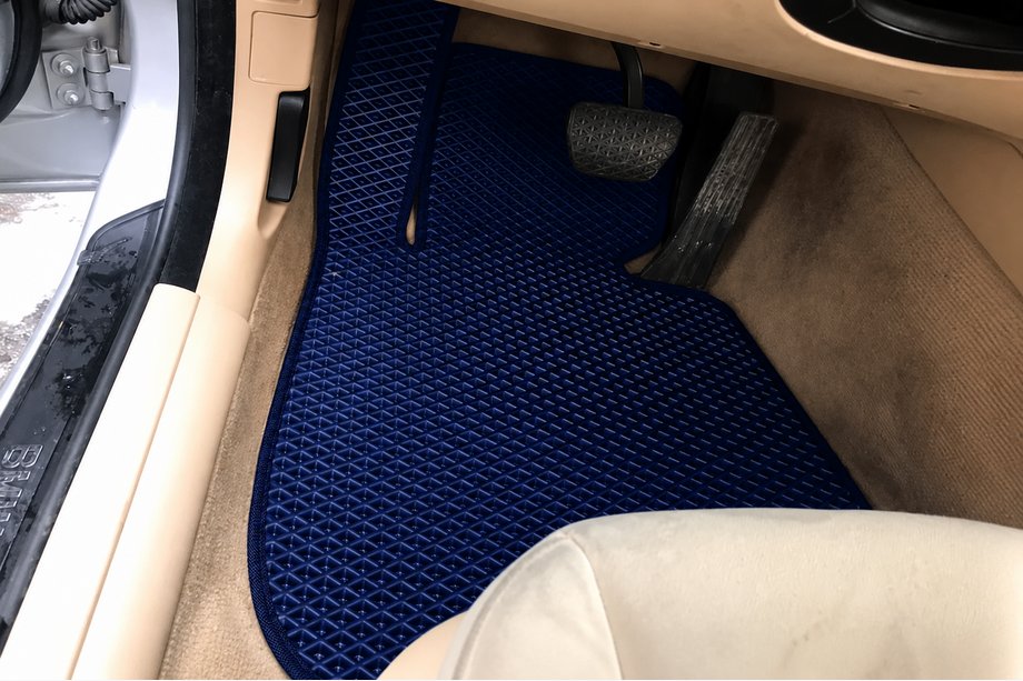 BMW 3-sarja E92/E93 2006–2013 EVA-automattosarja (sininen) Image