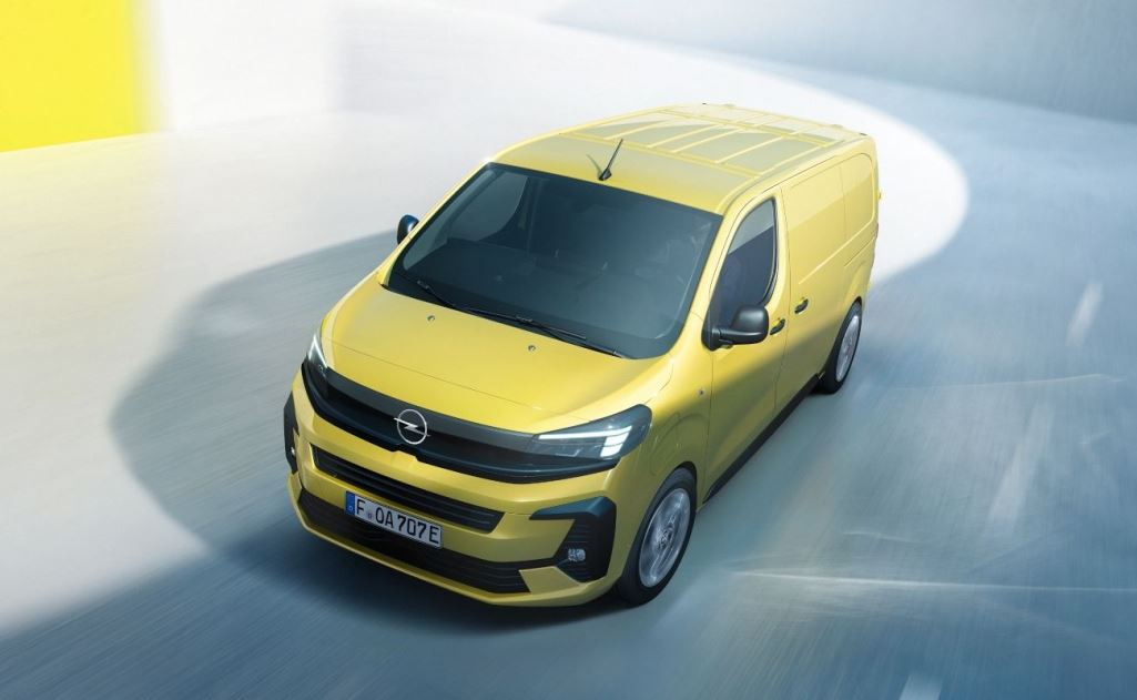 Opel Vivaro Electric: käytännöllinen sähköpakettiauto yrityksille