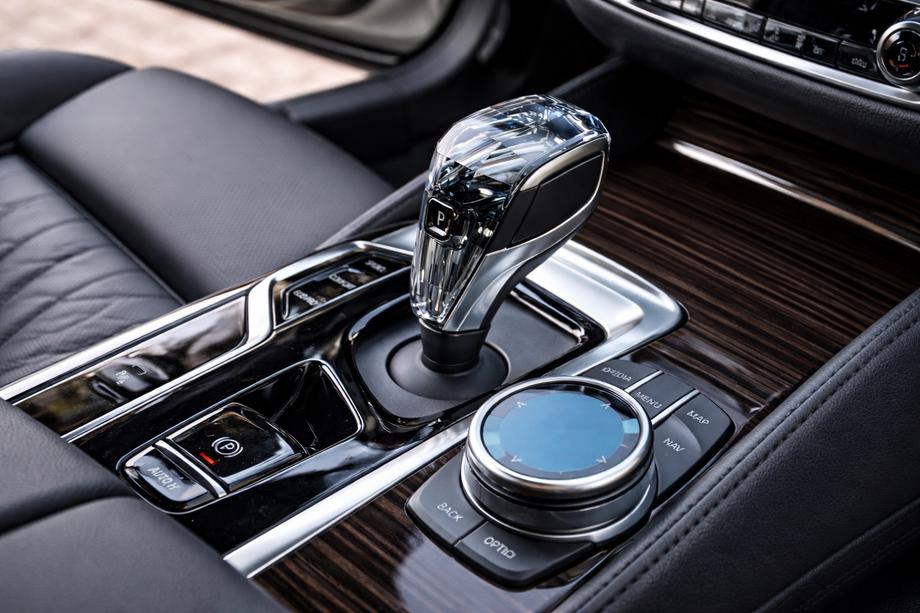 BMW X4 G02 2018– Kristalliset sisustan osat -sarja (automaattivaihteiston valitsin + painikkeet) Image