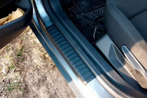 Renault Duster 2024– EuroCap sisäpuoliset kynnyslistat (matta, 4 kpl, ABS) kuva 1