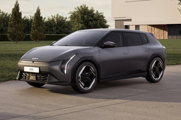 Kia EV4 Hatch 2025: edullinen sähköhatchback pitkällä toimintamatkalla