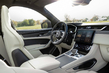 Jaguar F-Pace SVR -koeajo: brittiläinen super-SUV V8-moottorilla kuva 5