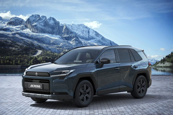 Suzuki Across 2026 koeajo: ladattava hybridicrossover