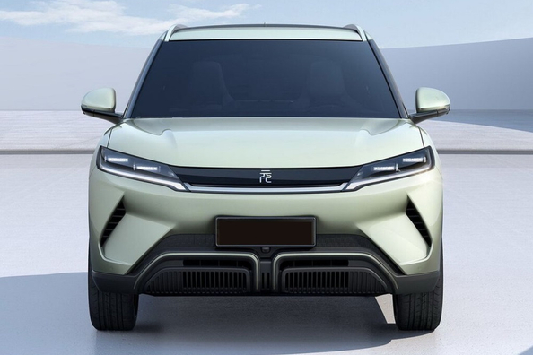 BYD Yuan Up -katsaus: Tekniset tiedot, varustelu ja kuvat