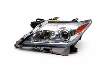 Lexus LX570/450d 2008–2022 Vasen ajovaloumpio 2012-2015 (Standart, LED-moduulilla) kuva 1