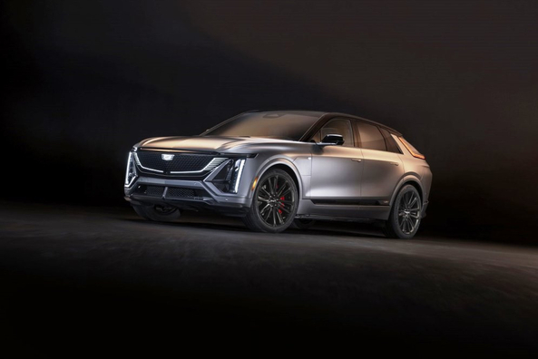 Cadillac Lyriq V (2026): tehokkaan sähkö-SUV:n esittely Kuva 2