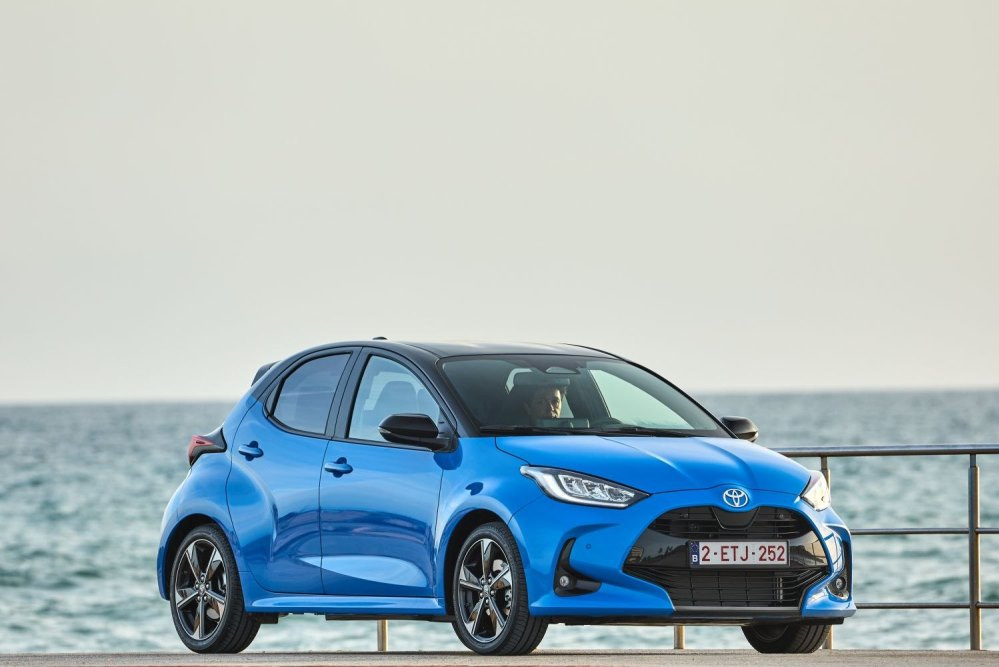 Toyota Yaris Full Hybrid: katsaus taloudelliseen kaupunkihatchbackiin