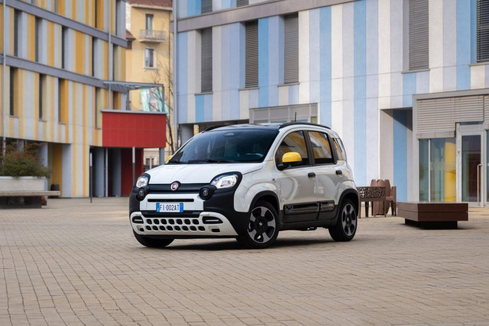 Fiat Pandina -koeajo: päivitetty kaupunkihatchback kevythybridillä
