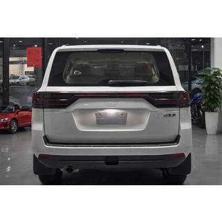 Takavalot V2 Toyota Land Cruiser 300 2021– kuva 4
