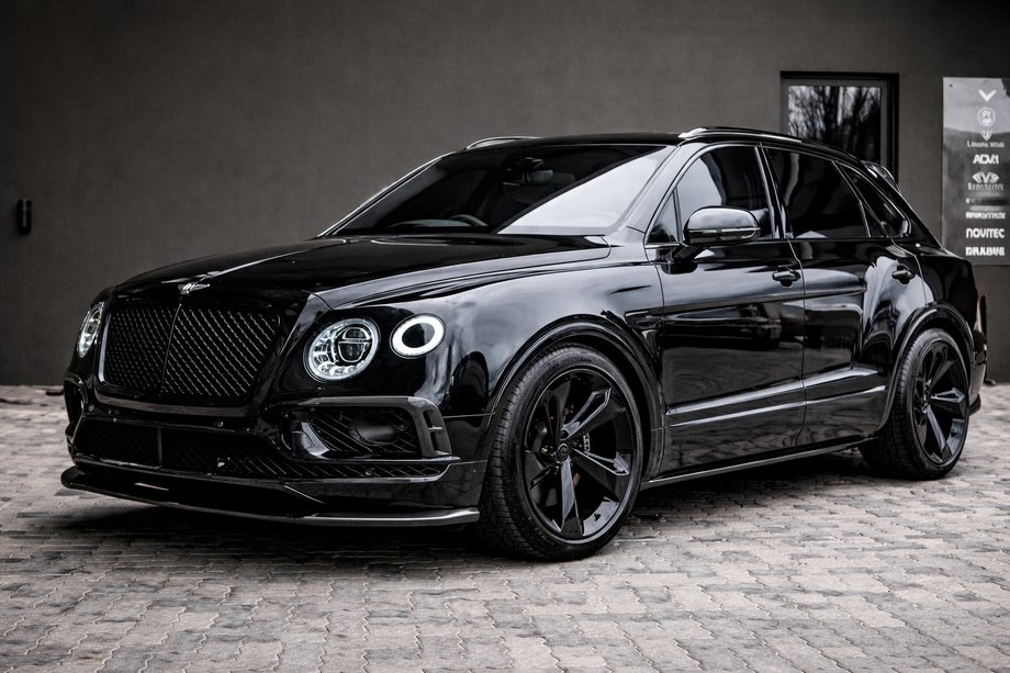 Bentley Bentayga 2015–2025 Carbon-korisarjasetti Image