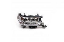 Toyota Land Cruiser 200 2007–2021 Oikea etuvalo 2016+ (Standard) kuva 1