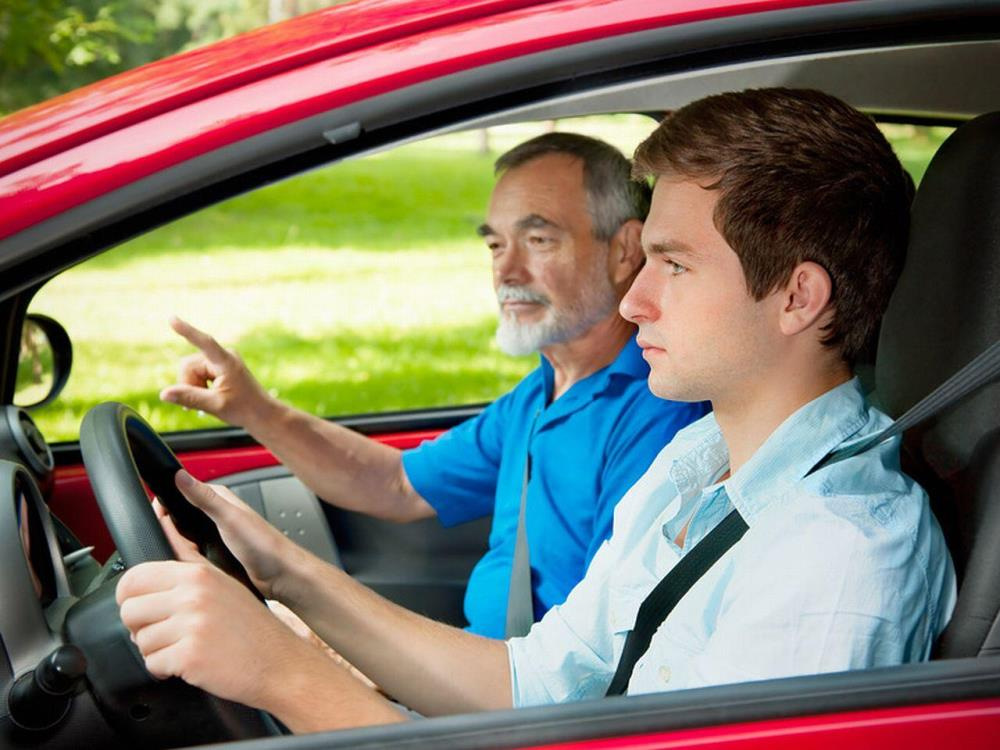 Näin opit ajamaan autoa