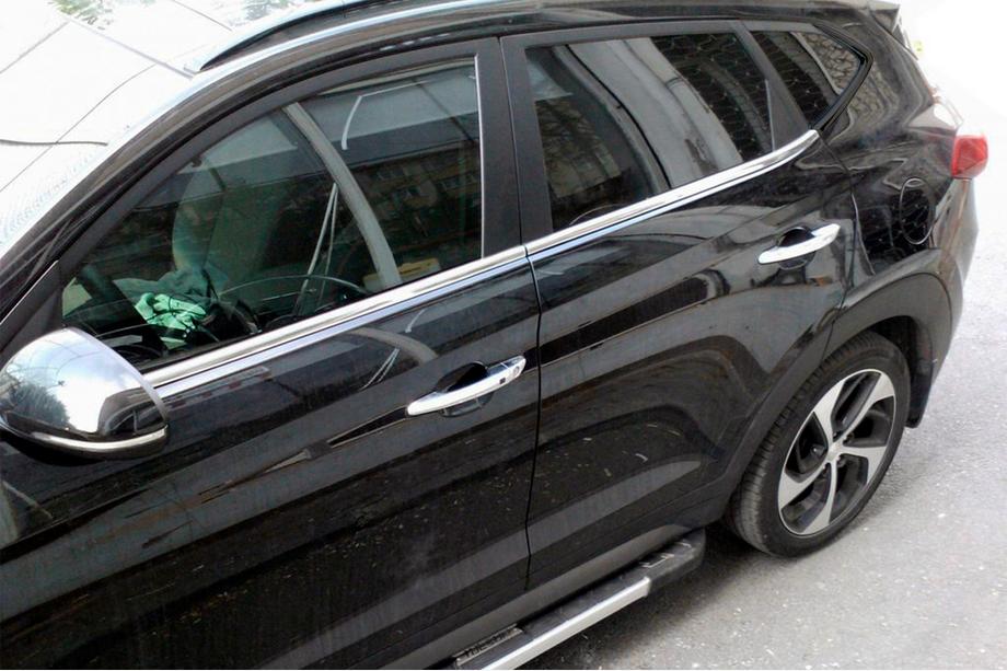 Hyundai Tucson TL 2016–2021 Ikkunoiden alareunalistat (4 kpl, ruostumaton teräs) Image